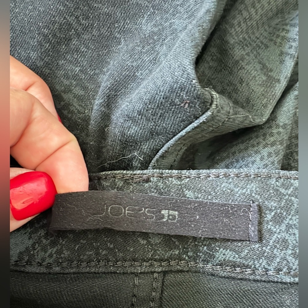 Joe’s Jeans The Charlie High Rise Skinny Ankle Black Python Print Jeans, Size 29 - Picture 9 of 9